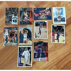 10 NBA Basketball Cards 
Good condition‎